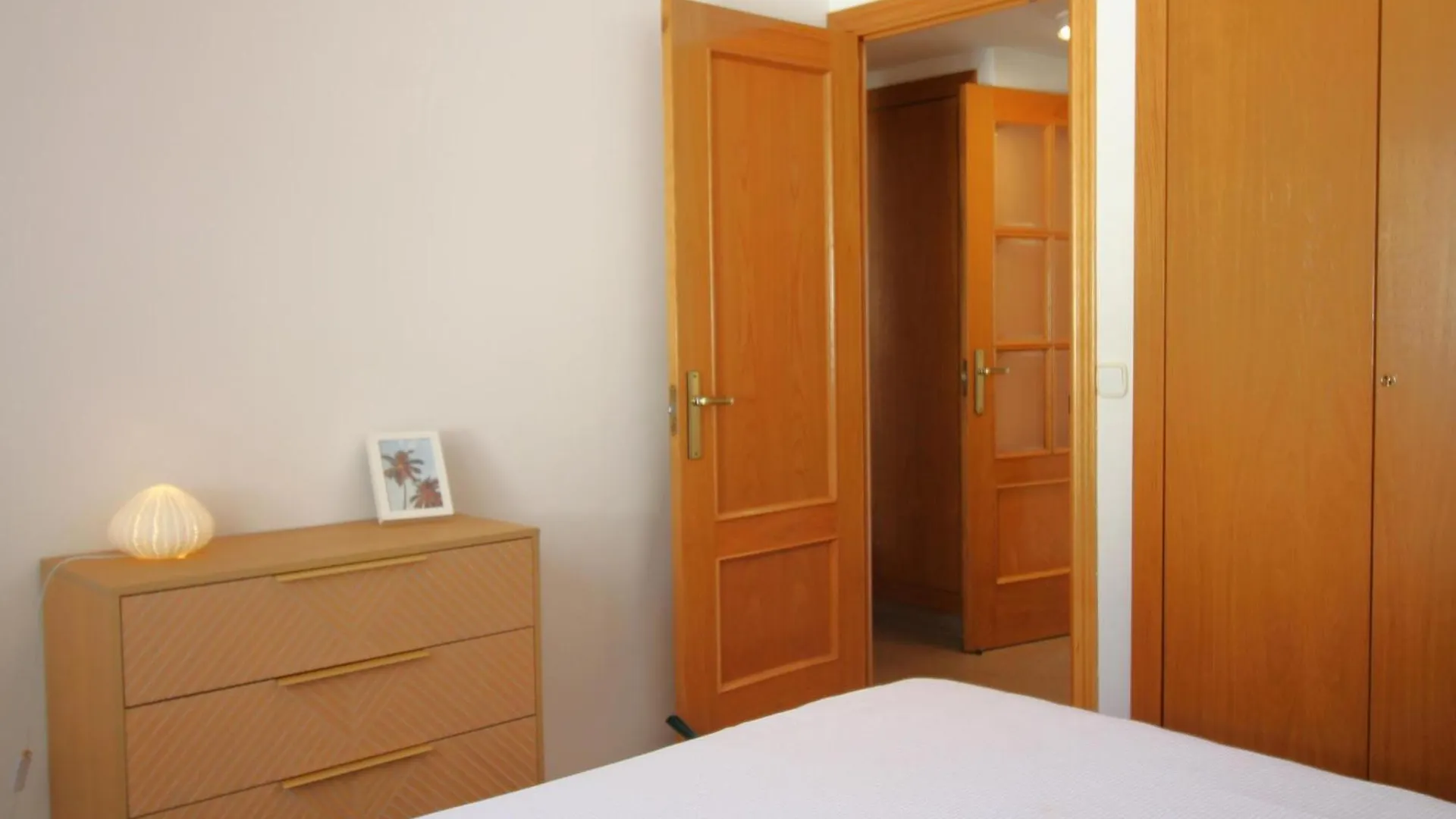 Apartment Maritim II 2 At.1 - Apartamento Moderno, Agradable Y Muy Bien Equipado Situado En 1ª Linea De Mar - Es-228-82 Llanca Spain